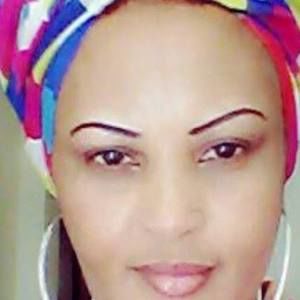 Meet your Posher, Ayne